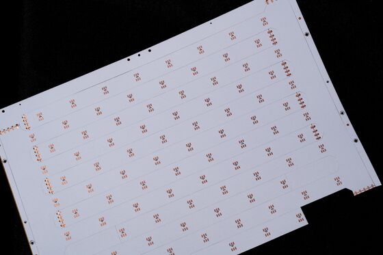 Mua Bảng mạch linh hoạtS Lớp kép tùy chỉnh với mức bảo vệ cháy V0 cho PCB đai LED online manufacture