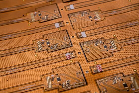 Bảng mạch FPCB hai lớp với cấp độ chống cháy V0 và dịch vụ tùy chỉnh cho dải đèn LED